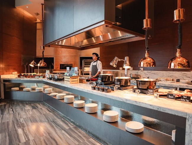 PRIVATE LUNCH & DINNER BUFFET